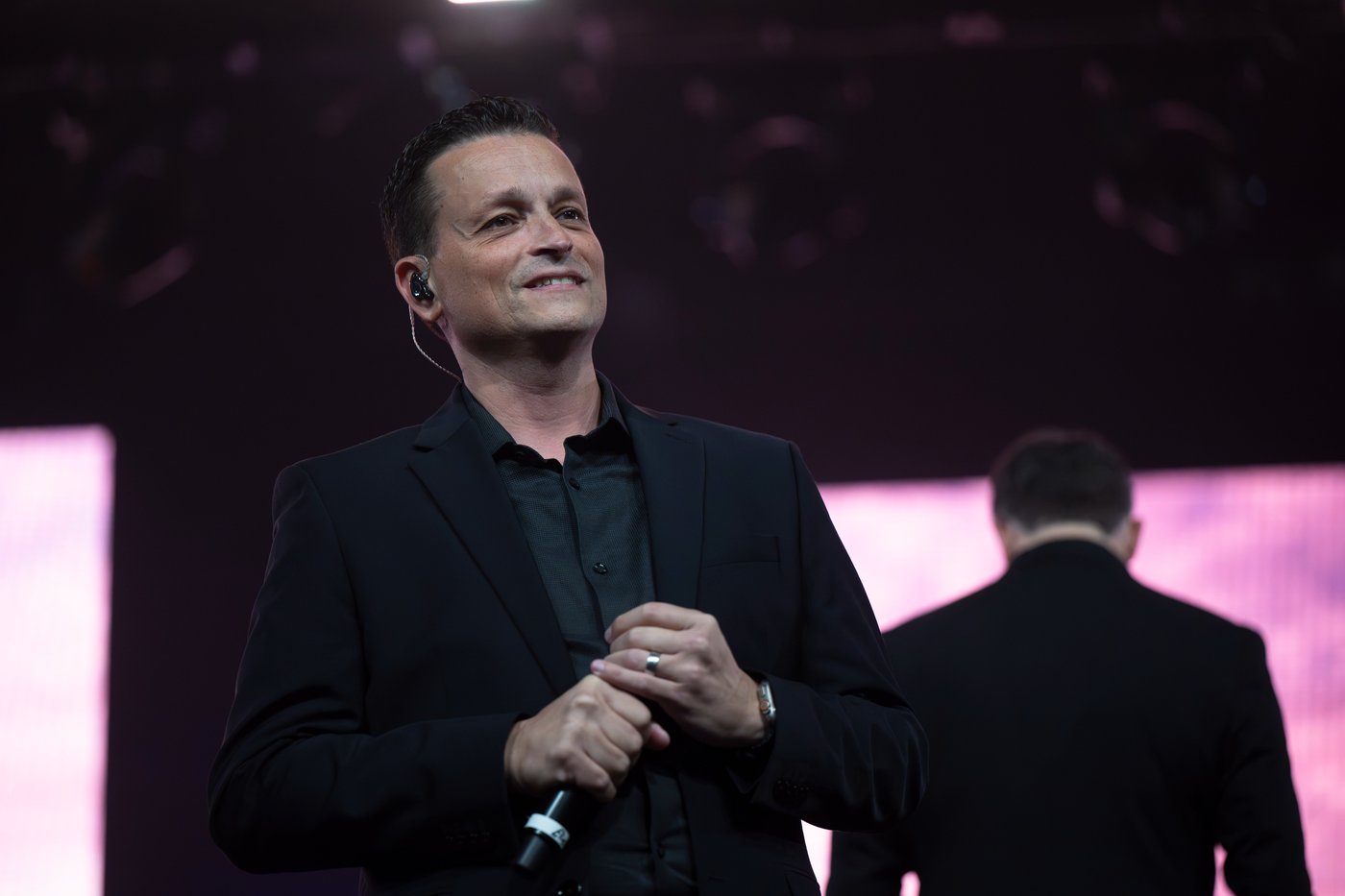 Eliel Oliveira em palco